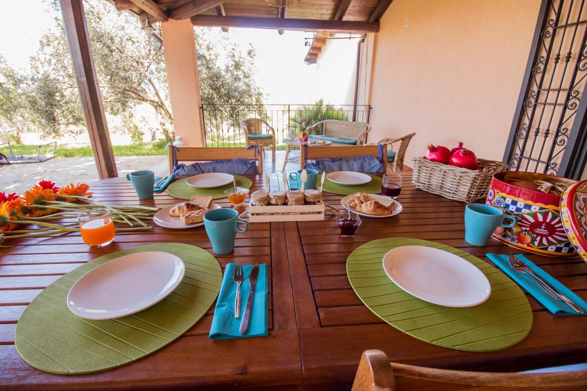 Villa Con Piscina Casale Di Gio Nel Golfo Di Castellammare Partinico Exterior foto